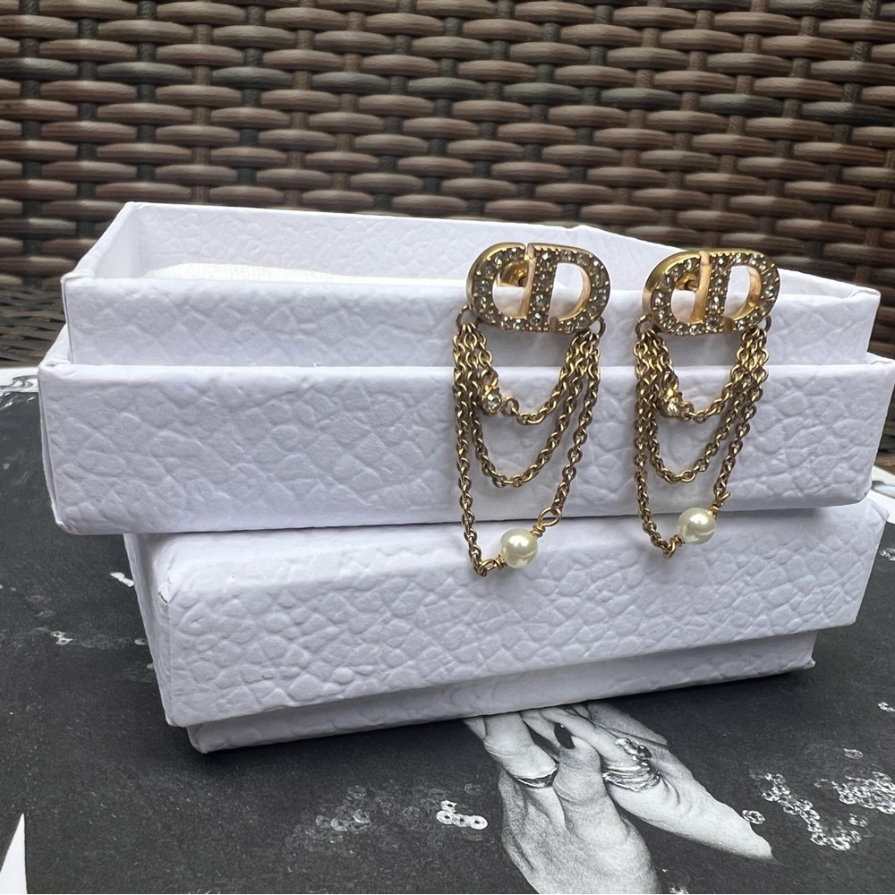 Dior PETIT CD EARRINGS